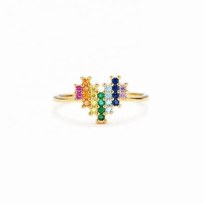 Cincin pertunangan 18K emas dengan desain bentuk hati yang lucu dan pelangi