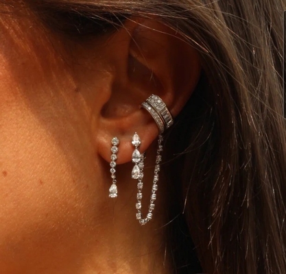 925 Sterling Silver White Pear Drop Cubic Zircon Earrings untuk kebutuhan pelanggan