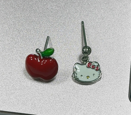 Earrings Apple Enamel Merah dan Hijau Yang Enak Untuk Gadis Kecil Di Perak 925 Sterling