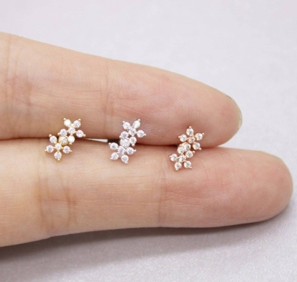 Gaya Klasik Bunga Ganda Ball Back Flat Back 925 Sterling Earrings Perak untuk Gadis