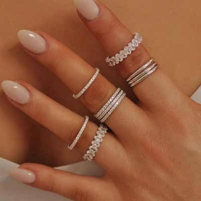 18K Plated Gold Stacking Wedding Eternity Band Ring untuk Wanita 925 Sterling Perak Set