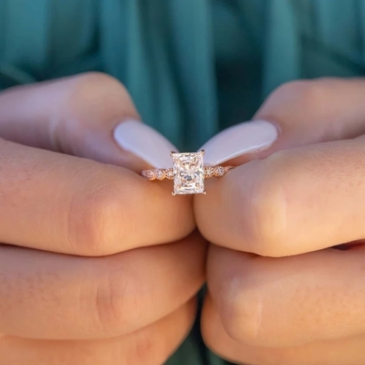 Vintage Handmade 18K Gold Baguette Cut Stone Cincin Pertunangan Gaya Vintage untuk Wanita