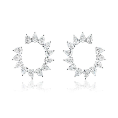 Unique Tear Drop Cut CZ Stud Earrings in Rhodium Plated Half Circle Shape untuk Wanita
