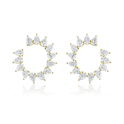 Unique Tear Drop Cut CZ Stud Earrings in Rhodium Plated Half Circle Shape untuk Wanita