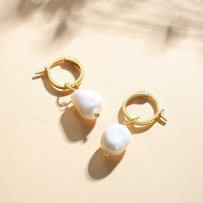 925 Sterling Perak 18K Plating Emas Perahu Tawar Mutiara Hoop Earrings untuk Wanita Gaya Trendi
