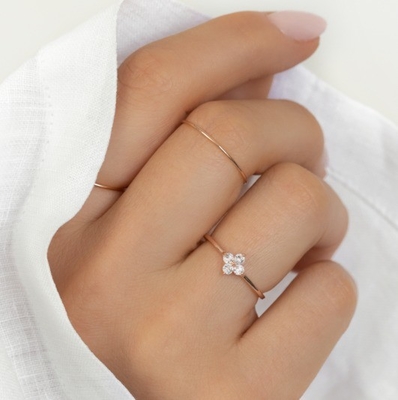 Elegantly 18K emas Vermeil Empat Topaz Batu permata Bunga 925 Sterling Perak cincin