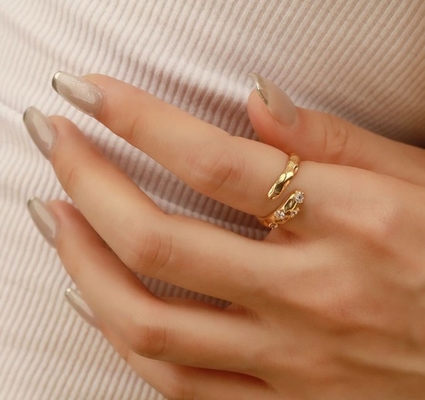 Ukuran 4-10 CZ Batu Cincin 18K Emas Open Ular 925 Sterling Perak Anjing Hewan