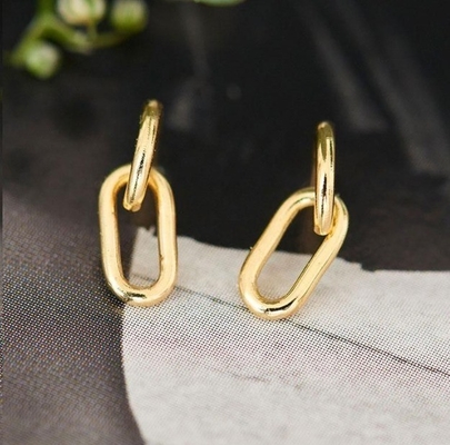 Pesta Pernikahan Simple Silver Cable Link Stud Earring 30mm Tinggi Desain Elegan