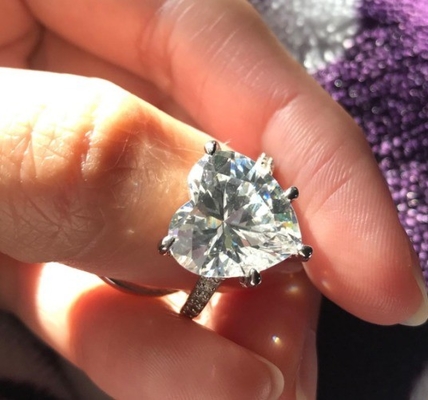 Micro Insert Inlay Technology Heart Cut CZ Batu 925 Perak Sterling Cincin Pernikahan