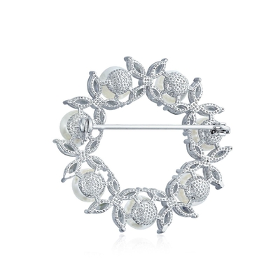 Emas Plated Daun Lingkaran Putih Pearl Brooch 925 Perak Mewah Brooch Untuk Wanita