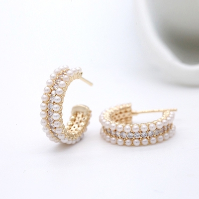 Aksesoris Wanita 925 Sterling Silver Hoop Earrings dengan Mother of Pearl Clear CZ