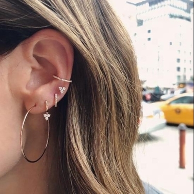 14K Gold Blossom Mini Huggie Diamond Trio Drop Earrings Perhiasan Perak Bahan Utama