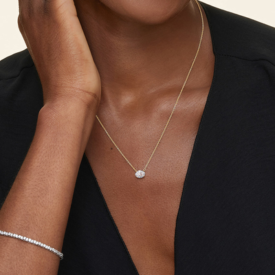 Oval Cut 5A Putih Kubik Zirconia Berkilau Batu Permata Pendant Kalung untuk Wanita Perhiasan Klasik