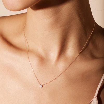 Disc Bentuk Tiny 18K Plated Emas CZ Diamond Kalung untuk Gadis dalam Desain Gaya Klasik