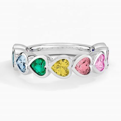 Cincin Bezel Bentuk Hati Pelangi Emas 18K untuk Hadiah Hari Valentine dari Perhiasan Fashion