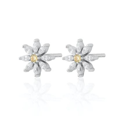 925 Sterling Silver 18K Gold Plated Flower Design Stud Earrings dengan Marquise Cut dan Claw Setting