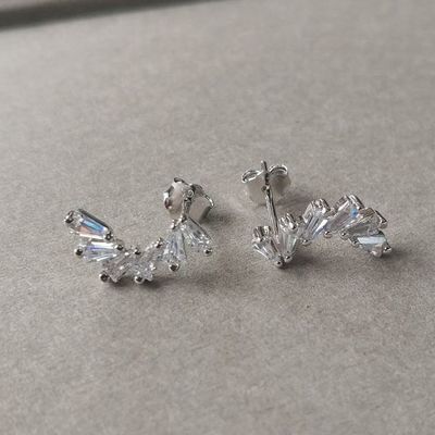 Zirconia Ear Studs untuk Wanita Vermeil Perhiasan Iced Earrings