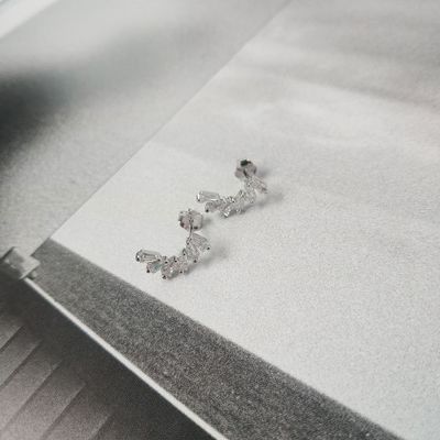 Zirconia Ear Studs untuk Wanita Vermeil Perhiasan Iced Earrings