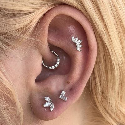 Plating Gold Rhodium Stud Earrings Putih CZ untuk Wanita Gaya Pakai Sehari-hari