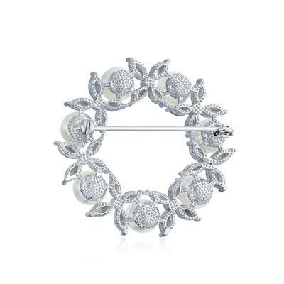Emas Plated Daun Lingkaran Putih Pearl Brooch 925 Perak Mewah Brooch Untuk Wanita