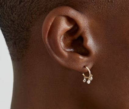 Anting-anting Hoop Kuningan Berlapis Emas 14K dengan Pengaturan Bezel Zirkon